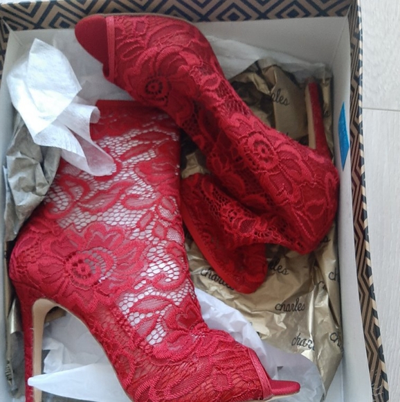 Lace booties - Picture 3 of 4